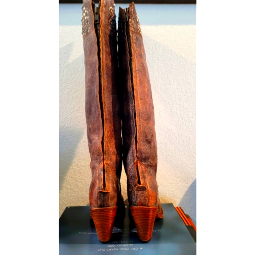 Frye Distressed Leather Embellished Knee Boots; Size 8 - Picture 6 of 8